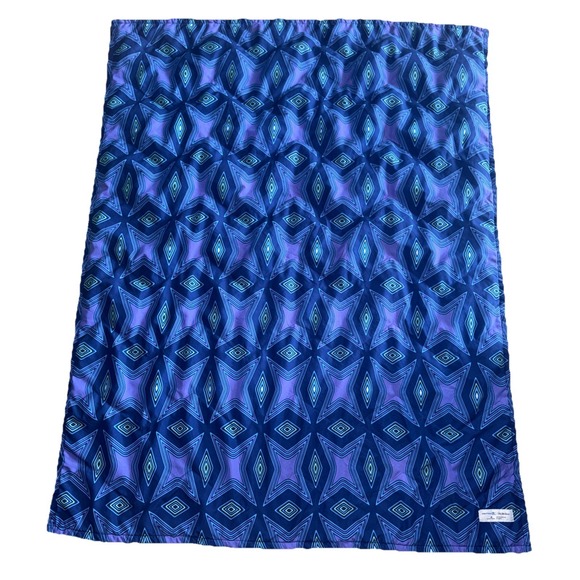 United Airlines Polaris Blanket Saks Fifth Avenue Claude Kameni Limited Edition